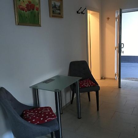 Ferienwohnung Kleine Auszeit บาดนอยเอินอาห์-อาร์ไวเลอร์ ภายนอก รูปภาพ