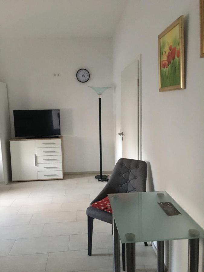 Ferienwohnung Kleine Auszeit บาดนอยเอินอาห์-อาร์ไวเลอร์ ภายนอก รูปภาพ